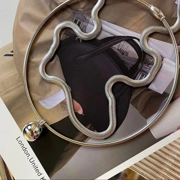 💎HP‼️💋 Gorgeous Titanium steel Silver-toned Double-layered Chain necklace rock - Picture 6 of 8